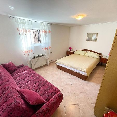 Apartmani Leonarda Jadranovo Exterior foto